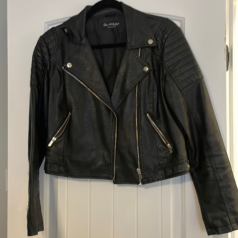 MISS SELFRIDGE PLEATHER MOTO JACKET